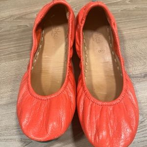 Tieks coral flats - size 8